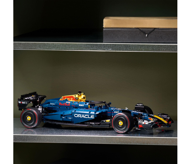 LEGO Technic 42206 Bolid F1 Oracle Red Bull Racing RB20 - 1308196 - zdjęcie 3